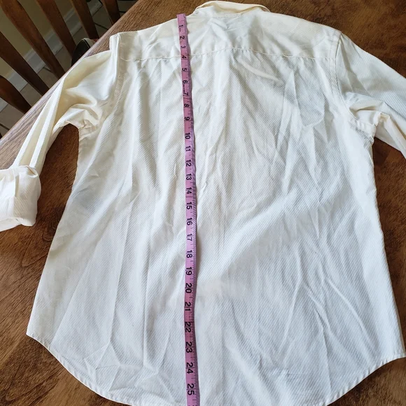 Womens Ralph Lauren button-front blouse. Yellow. Small. - Picture 2 of 5